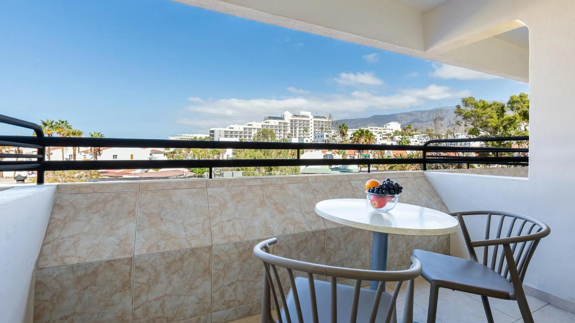Great Location Costa Adeje Studio 35 Apartment